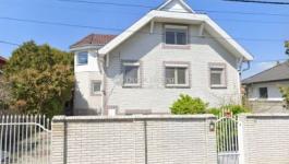 Eladó családi ház Budapest