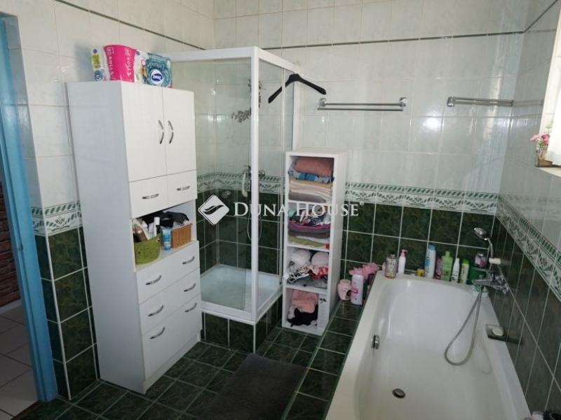 Eladó családi ház Zalaegerszeg