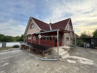 Eladó családi ház Pécs