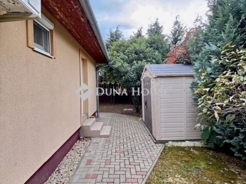 Eladó családi ház Nagykozár