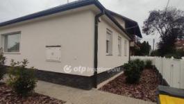 Eladó családi ház Balmazújváros