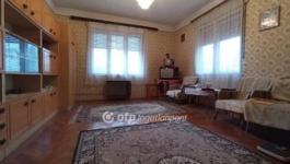 Eladó családi ház Hatvan