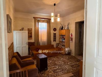 Eladó családi ház Nagykőrös