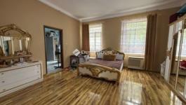 Eladó családi ház Budapest