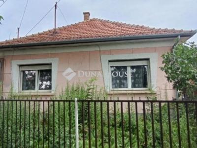 Eladó családi ház Budapest