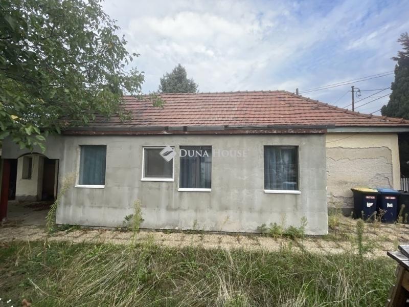 Eladó családi ház Budapest