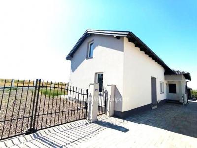 Eladó családi ház Gyöngyös