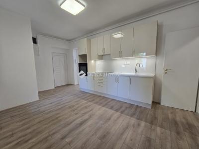 Eladó lakás Pécs
