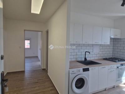 Eladó lakás Pécs
