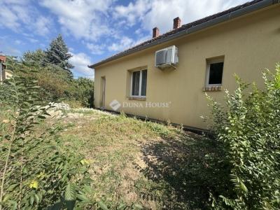 Eladó családi ház Pécs