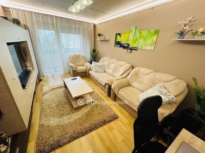 Eladó lakás Debrecen