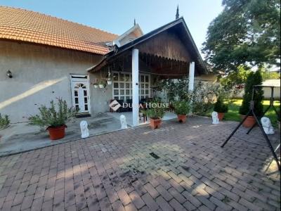 Eladó családi ház Békéscsaba