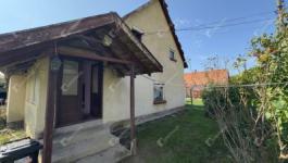 Eladó családi ház Pánd