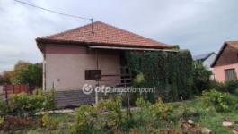 Eladó családi ház Jászberény