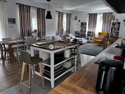 Eladó családi ház Pilis