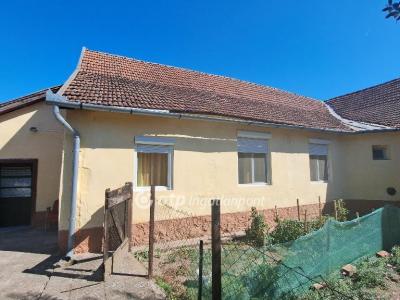 Eladó lakás Mezőkovácsháza