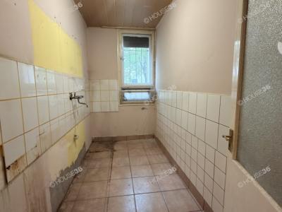 Eladó lakás Kecskemét