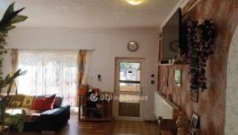 Eladó családi ház Újfehértó