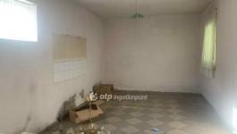 Eladó családi ház Kőröstetétlen