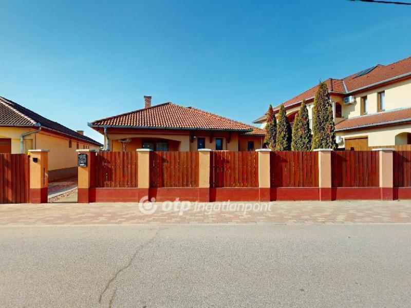 Eladó ikerház Kisvárda