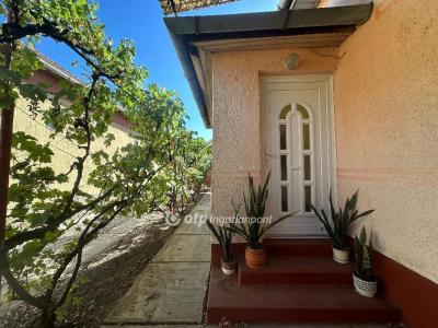 Eladó családi ház Kunágota