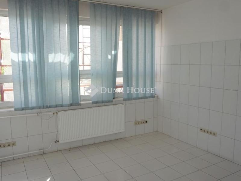 Eladó egyéb iroda Zalaegerszeg