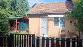 Eladó családi ház Velence