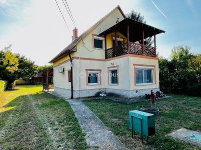 Eladó családi ház Gárdony