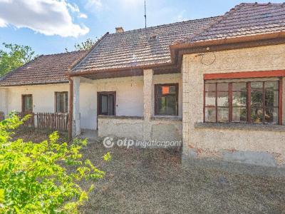 Eladó családi ház Pákozd