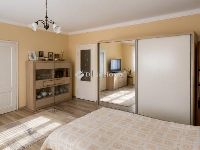 Eladó családi ház Kecskemét