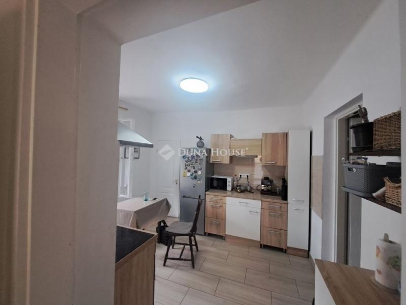 Eladó családi ház Tápiószele