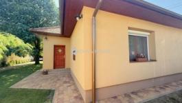 Eladó családi ház Békéscsaba