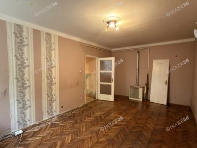 Eladó lakás Kecskemét