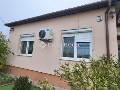 Eladó családi ház Budapest