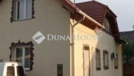 Eladó családi ház Budapest