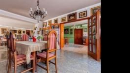 Eladó családi ház Budapest