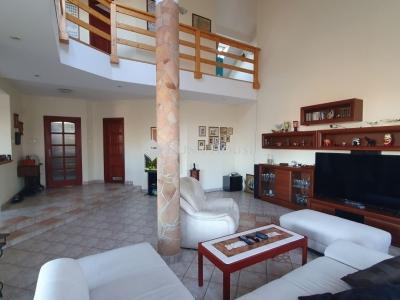 Eladó családi ház Budapest