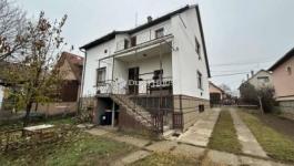 Eladó családi ház Ócsa