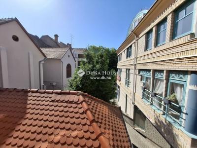 Eladó lakás Pécs