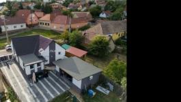 Eladó családi ház Pécs