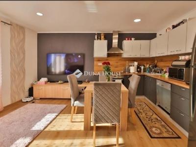 Eladó családi ház Pécs