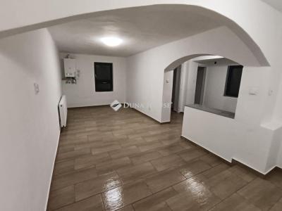 Eladó családi ház Pilis