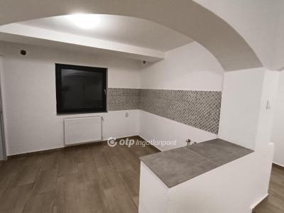 Eladó családi ház Pilis