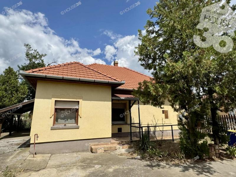 Eladó családi ház Lajosmizse