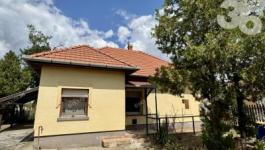 Eladó családi ház Lajosmizse