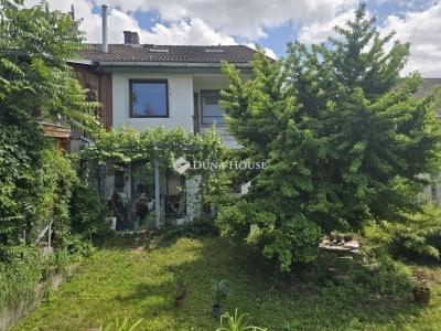 Eladó családi ház Budapest