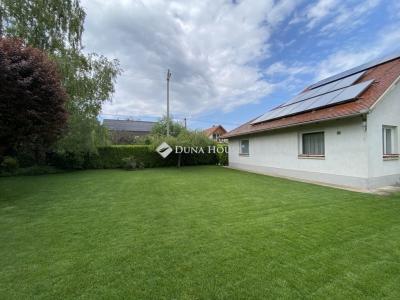 Eladó családi ház Budapest