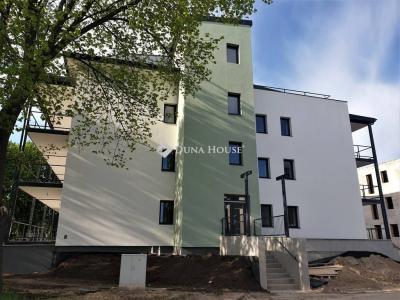 Eladó lakás Bicske