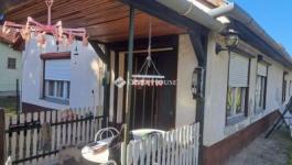 Eladó családi ház Gyömrő