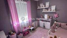 Eladó családi ház Üllő